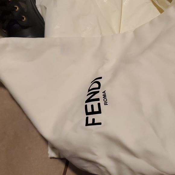 FENDI Fendigraphy Boots - Picture 9 of 12